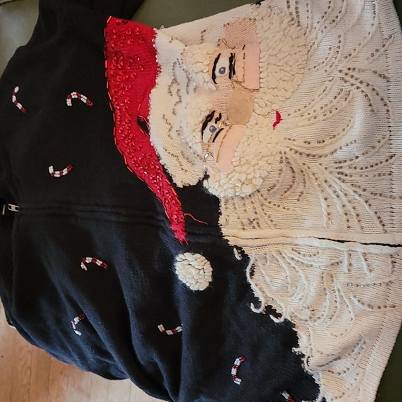Heirloom Collection Santa Christmas sweater - Picture 1 of 4
